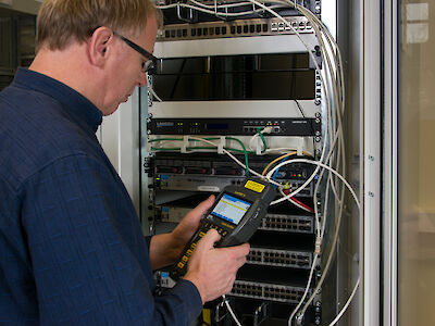 Netzwerktechnik I, Netzwerkverkabelung, Kupfer und LWL-Technik