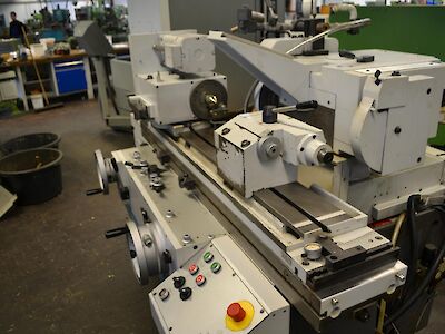 Bearbeitung an CNC Dreh-und Fräsmaschinen - Basisstufe